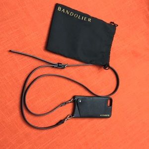 Bandolier Emma crossbody case iPhone SE/6/7/8
